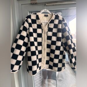 Black and White Checkered Puffer